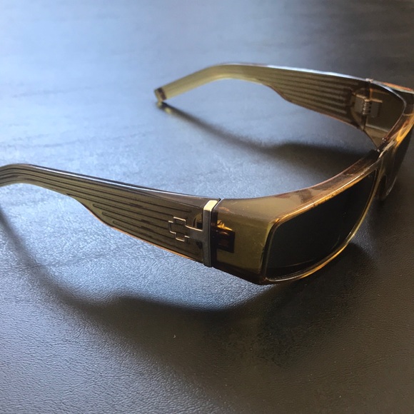 spy griffin sunglasses